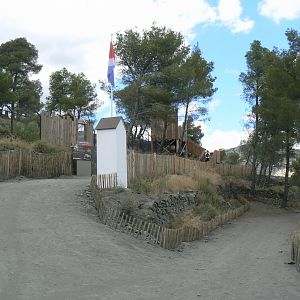 Ecozonia - Primorsky Krai path on the left and return path on the right