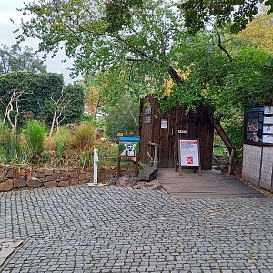 Entrance Lemur island - at the moment closed
