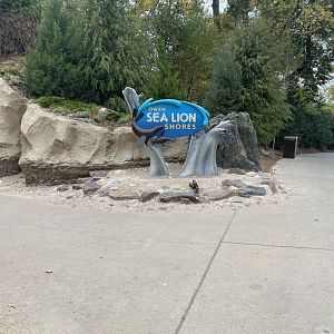 Owen’s Sea Lion Shores - Entrance
