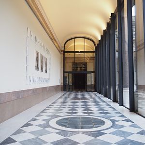 Museum hallway, 2021-10-20