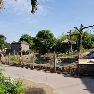 Pittsburgh 8/21 - Primate area