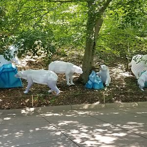 Pittsburgh 8/21 - Polar bears