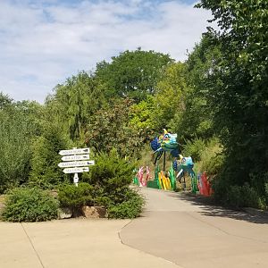 Pittsburgh 8/21 - Water's Edge entrance, fish and coral lanterns