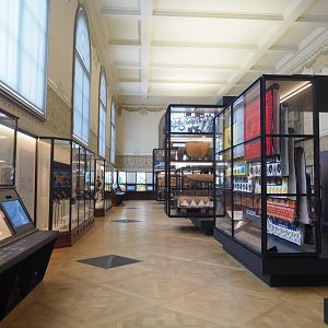 Languages and music hall, 2021-10-20