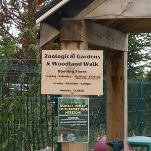 Signage in zoo
