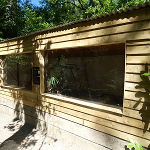 Reticulated python enclosure