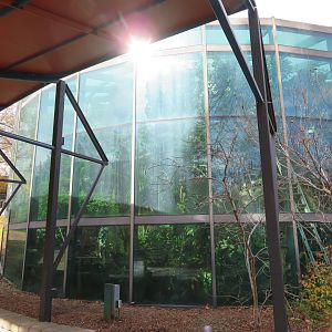 Walk-through Aviary (Exterior)