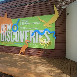 Discovery Center - New Sign