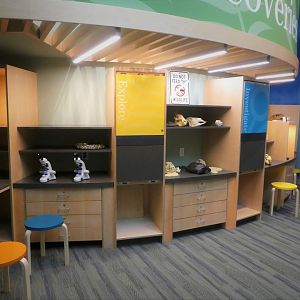 Discovery Center - Dicovery Wing - Invasive Species Gallery - Discovery Lab