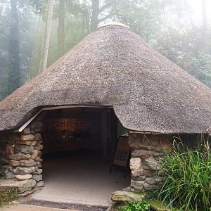 Entrance to the African waterfront aviary, 2021-10-10