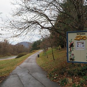 Path to Zoo Entrance