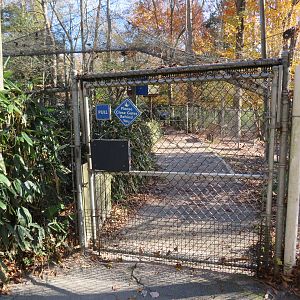 Eurasian Aviary Entrance