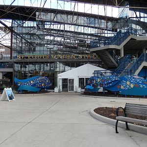 Saint Louis Aquarium Entrance - Mar. 2022