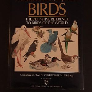The Illustrated Encyclopedia of Birds The Definitive Reference to Birds of the World