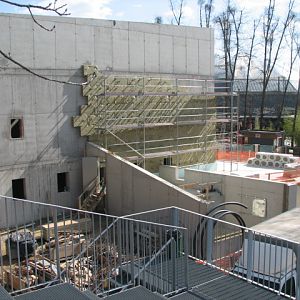 Ice Age House penguin pool under construction