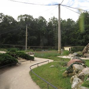 Coastal bird aviary