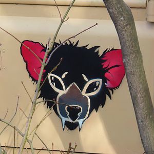 Tasmanian devil artwork on outback vehicle theming, 2022-04-12