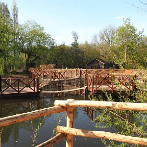 New walkway and play area above pond, 2022-04-12