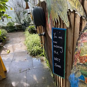 Cutteslowe Park Aviary - Wet Zone Entrance