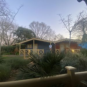 Land of the Lions lodges (evening) 180322