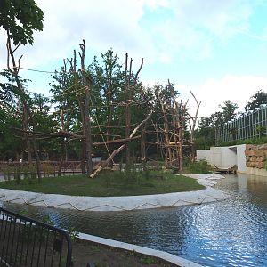 Orangutan project construction, First smaller island, 2022-05-28