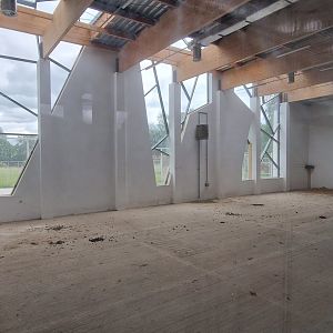 Giraffe house indoor