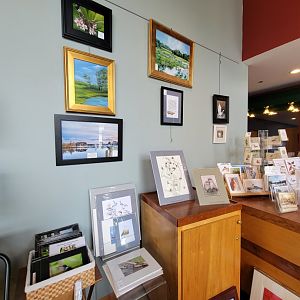Delmarva Discovery Museum - Lots of local art in the gift shop