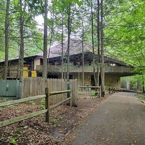 Bays Mountain - Planetarium building