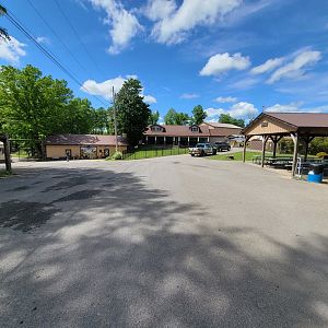 Hovatter's - Entrance, owner's house, picnic area