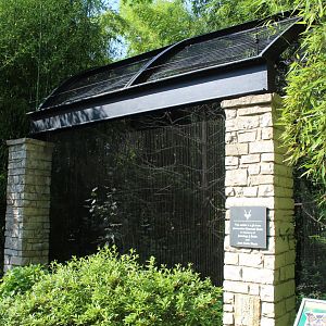 Great-horned Owl Exhibit - Bird Gardens