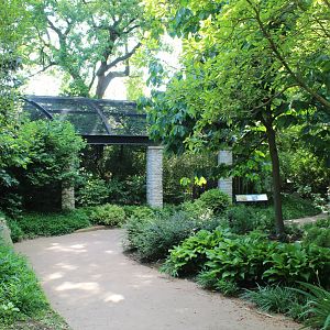 General Overview - Bird Gardens