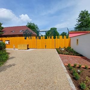 Lion exhibit reconstruction - view from Madagascar house