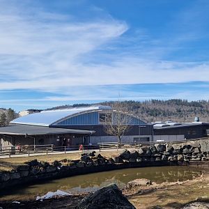 Elephant house/Rhino Giraffe house