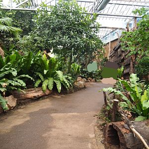 Walkway to exit, 2022-07-03