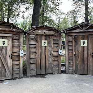 Bugtopia - washrooms