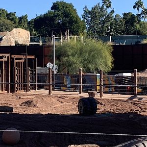 Mystery construction behind Giants of the Asian Realm (Taken January 9, 2022)