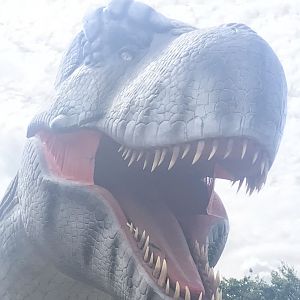Tyrannosaurus animatronic