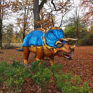 Example of temporary light sculptures for DinoLights winter event, 2021-11-23