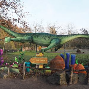 Example of temporary light sculptures for DinoLights winter event, 2021-11-23