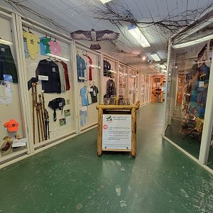 Maine Wildlife Park - A very odd gift shop