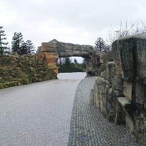Location Es walkway and park view, 2008-03-01
