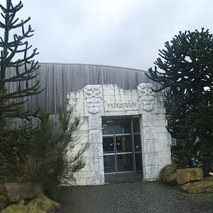 Entrance to themed indoor playground, 2008-03-01