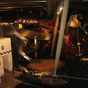Themed indoor playground, 2008-03-01