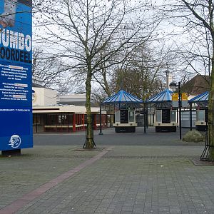 Entrance of the old Dierenpark Emmen - city center location now called Rensenpark, 2008-03-01