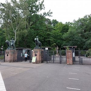 Tiergarten entrance