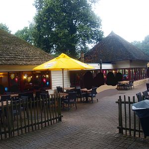 Restaurant building and terrace area, 2015-07-19