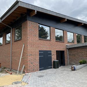 Giraffe House - New in 2022