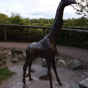 Giraffe Statue