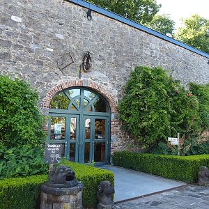 Main gift shop building, 2022-06-28