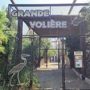 Entrance to the Great aviary -Réserve Africaine de Sigean (2022)